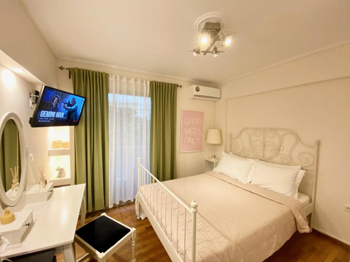 Seaside Comfy Apartment/ Palaio Faliro Athens Exterior photo